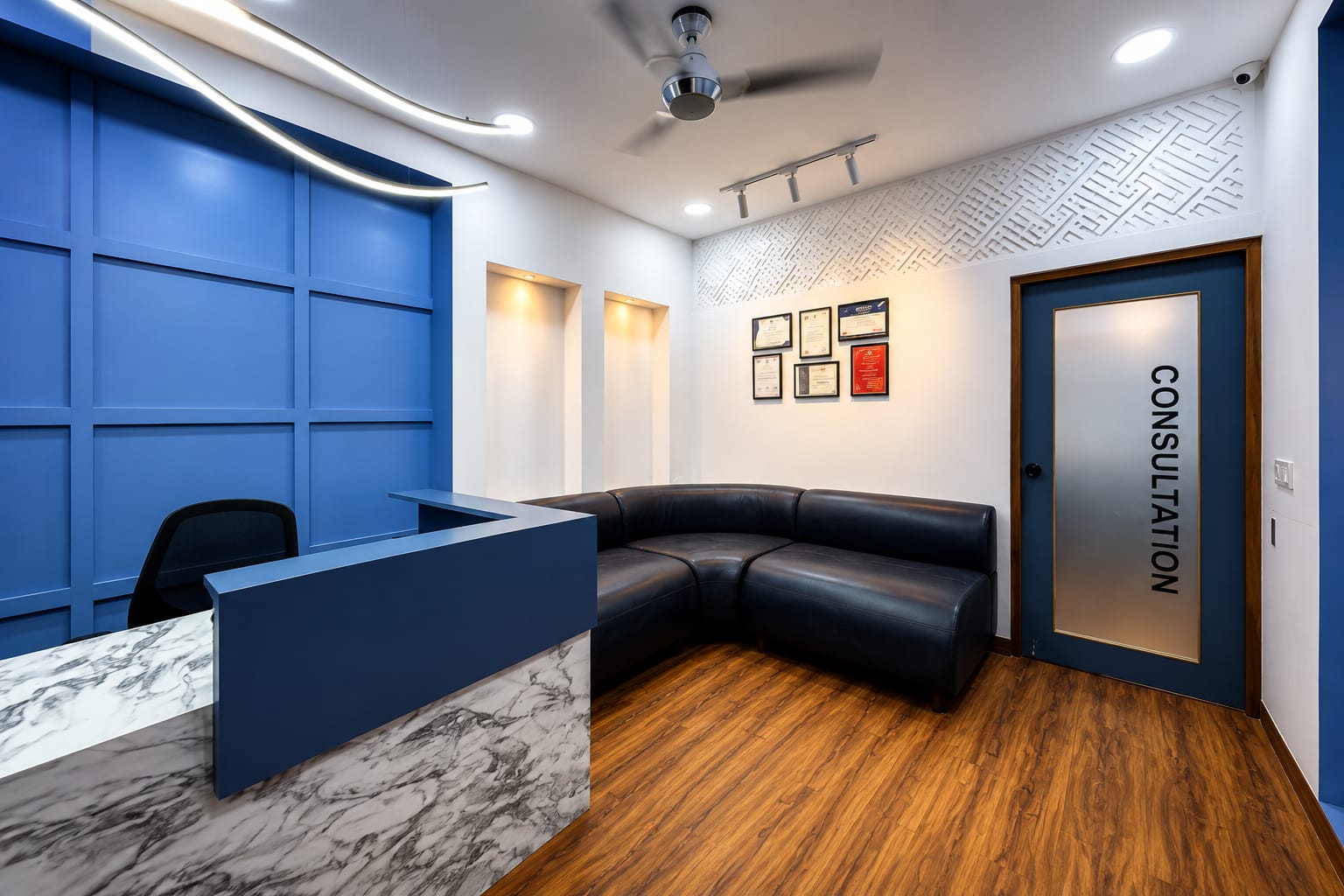 Modern Clinic Lounge